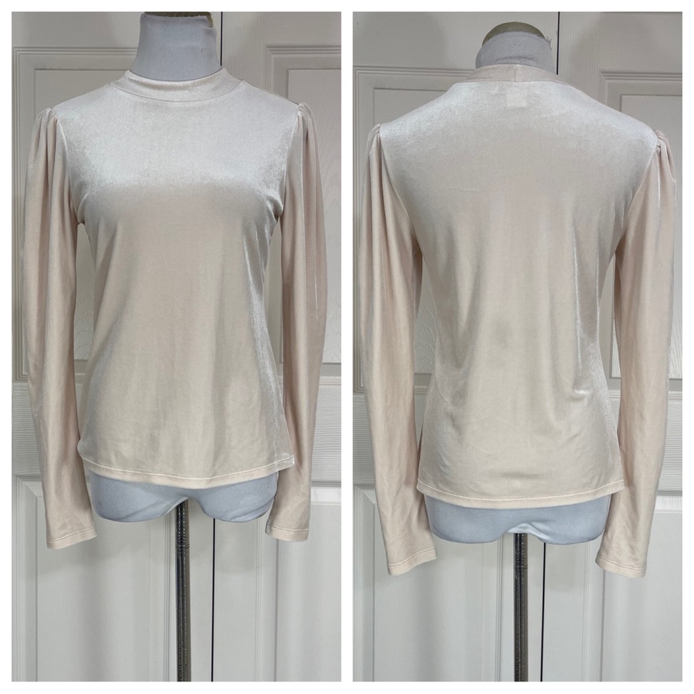 Rachel Parcell light pink velvet top puff sleeve mock neck